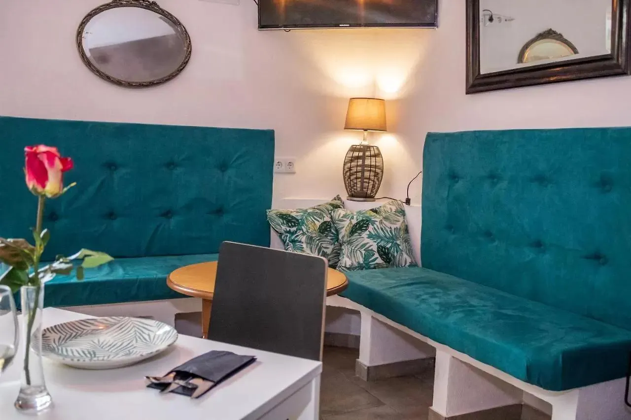 Country house Casa Paseo Del Sauce Guest House Cazorla